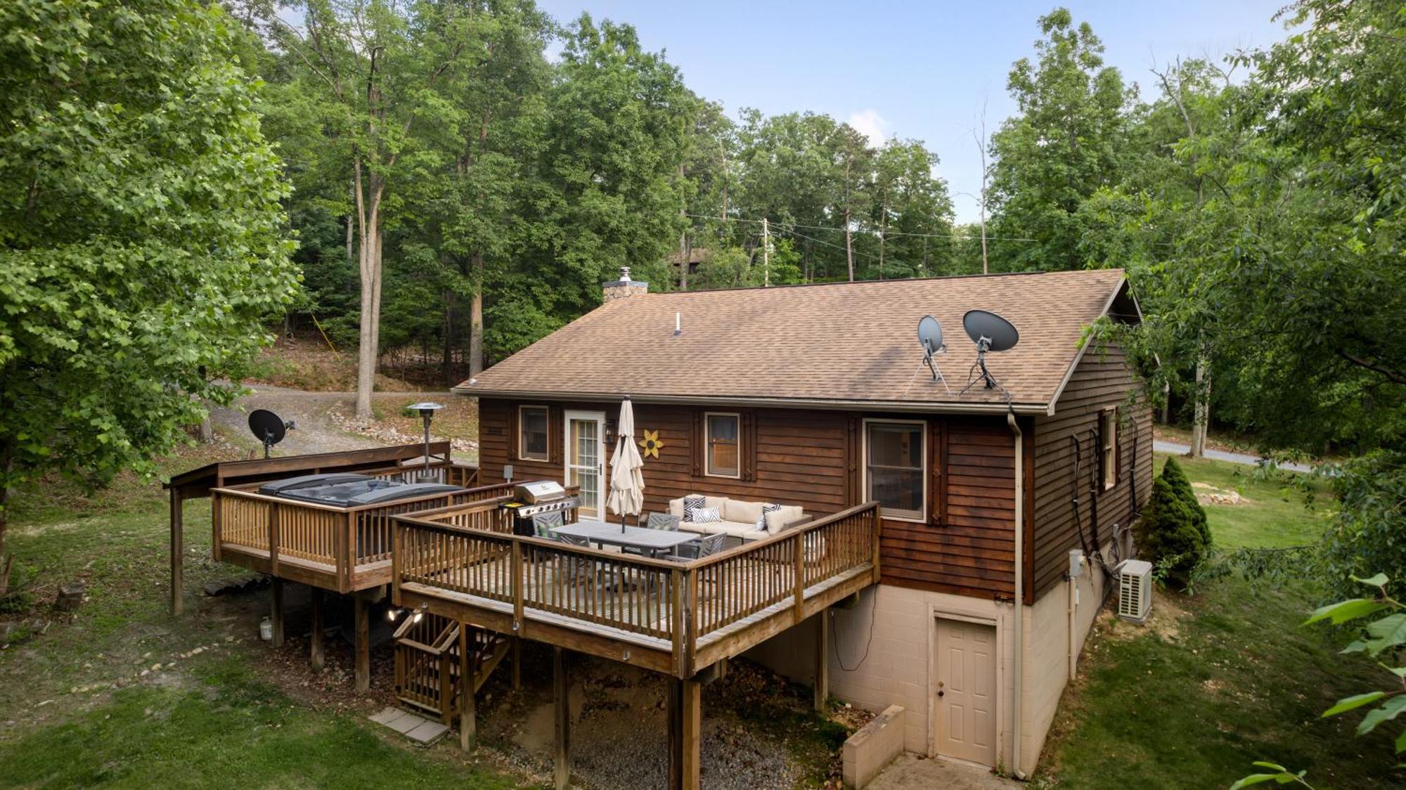 Shenandoah Dog Friendly Cabin With River Access, Hot Tub, Fire Pit, Bbq, Outdoor Dining Exterior foto